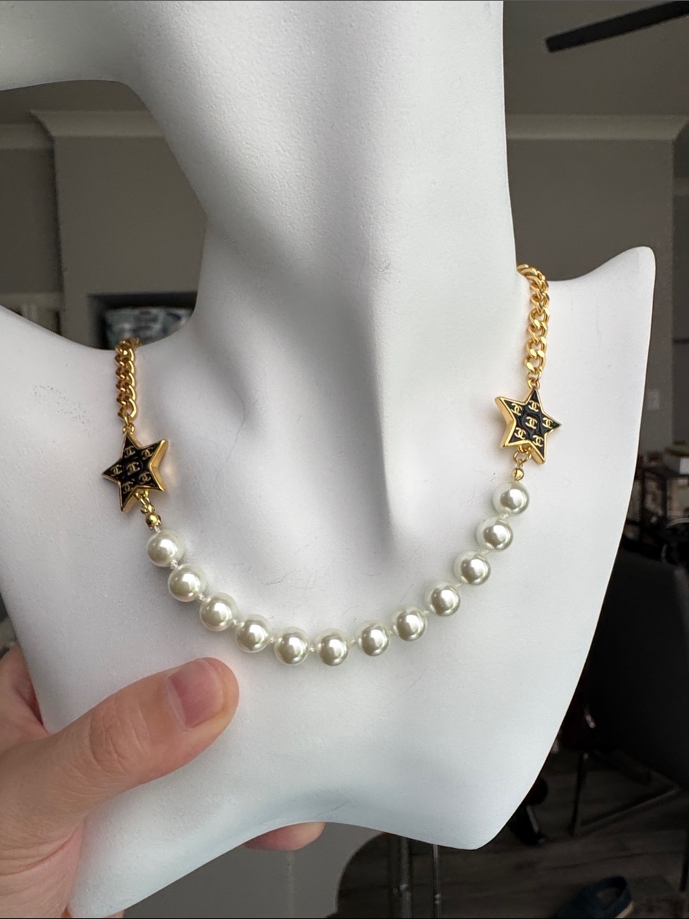 CC Style Black Enamel Star Faux Pearl Gold Tone Choker Necklace